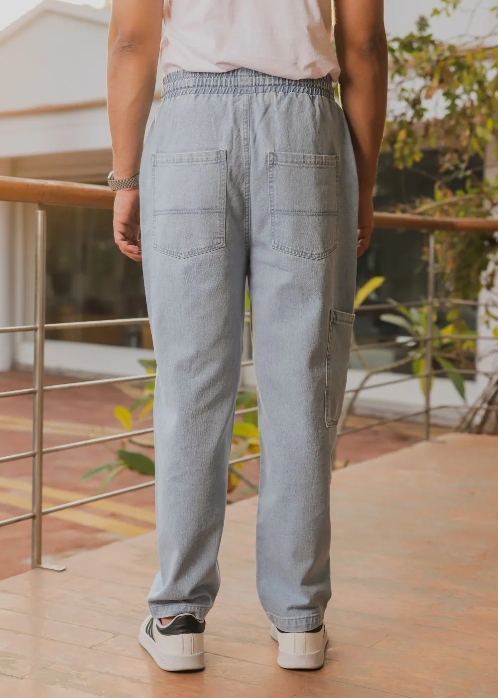 Classic Relaxed-Fit Jogger Jeans