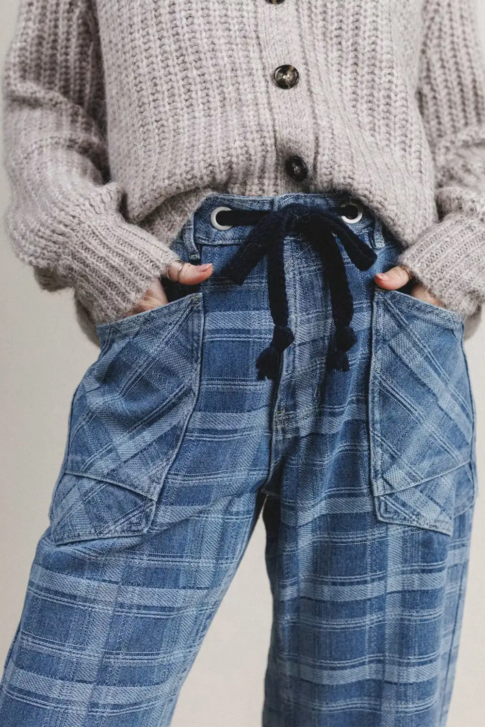 Women's Plaid Denim Grommet Drawstring Waist Ankle Length Jeans