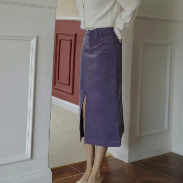 Neat Essential Straight Floral Skirt