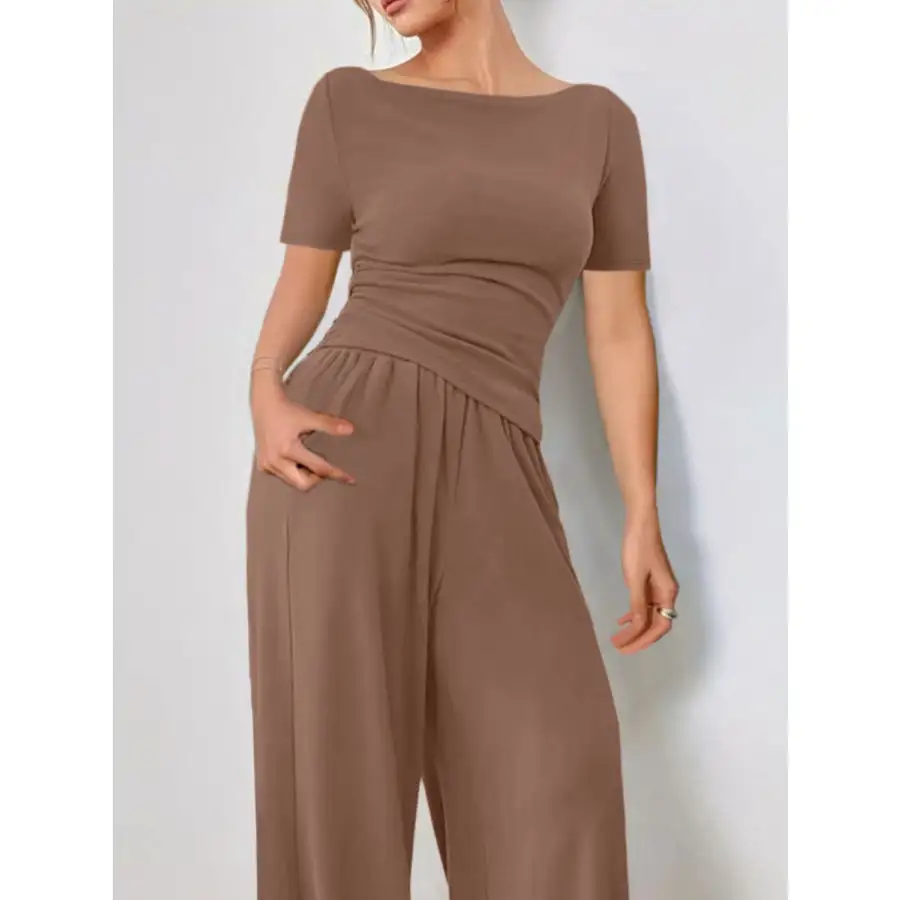 Round Neck Short Sleeve T Shirt and Pants Set