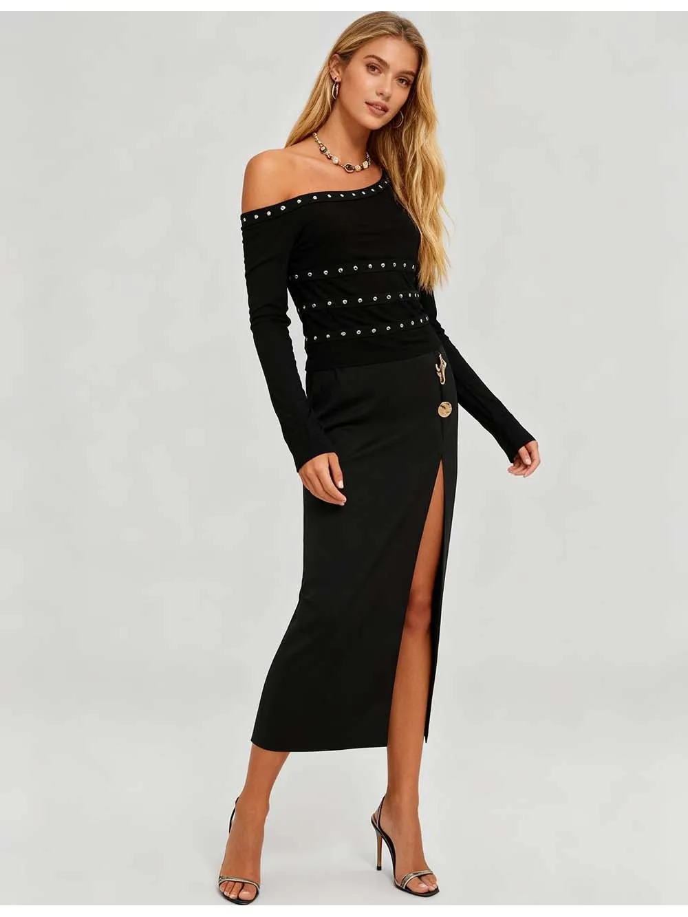 Metal Stud One Shoulder Long Sleeves Top