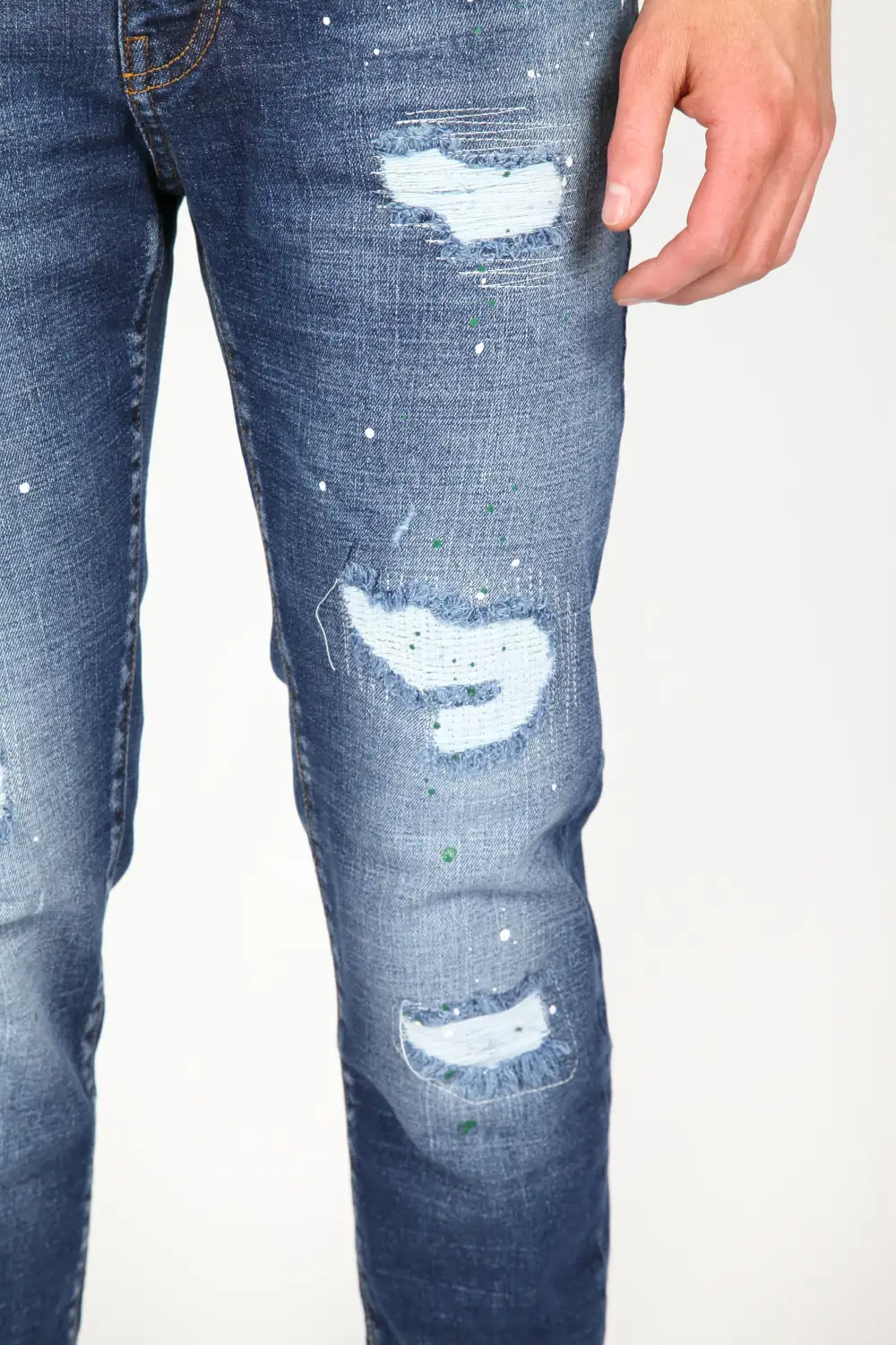 Refined Paint Detail Smart Fit Distressed Ripped Jeans