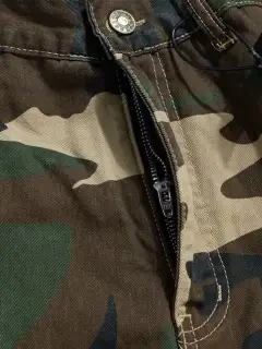 Street-Style Camouflage Shorts