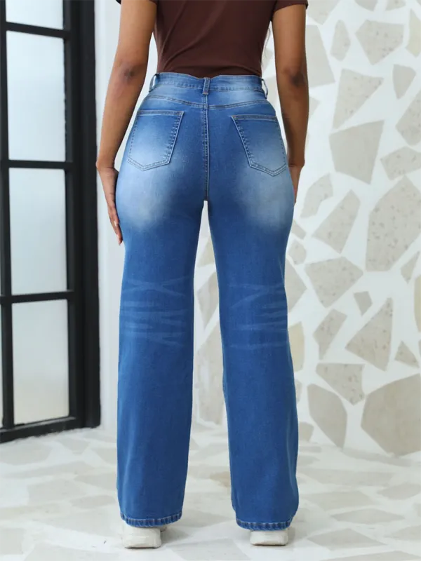 Everyday Refined Pocketed Straight Leg Jeans