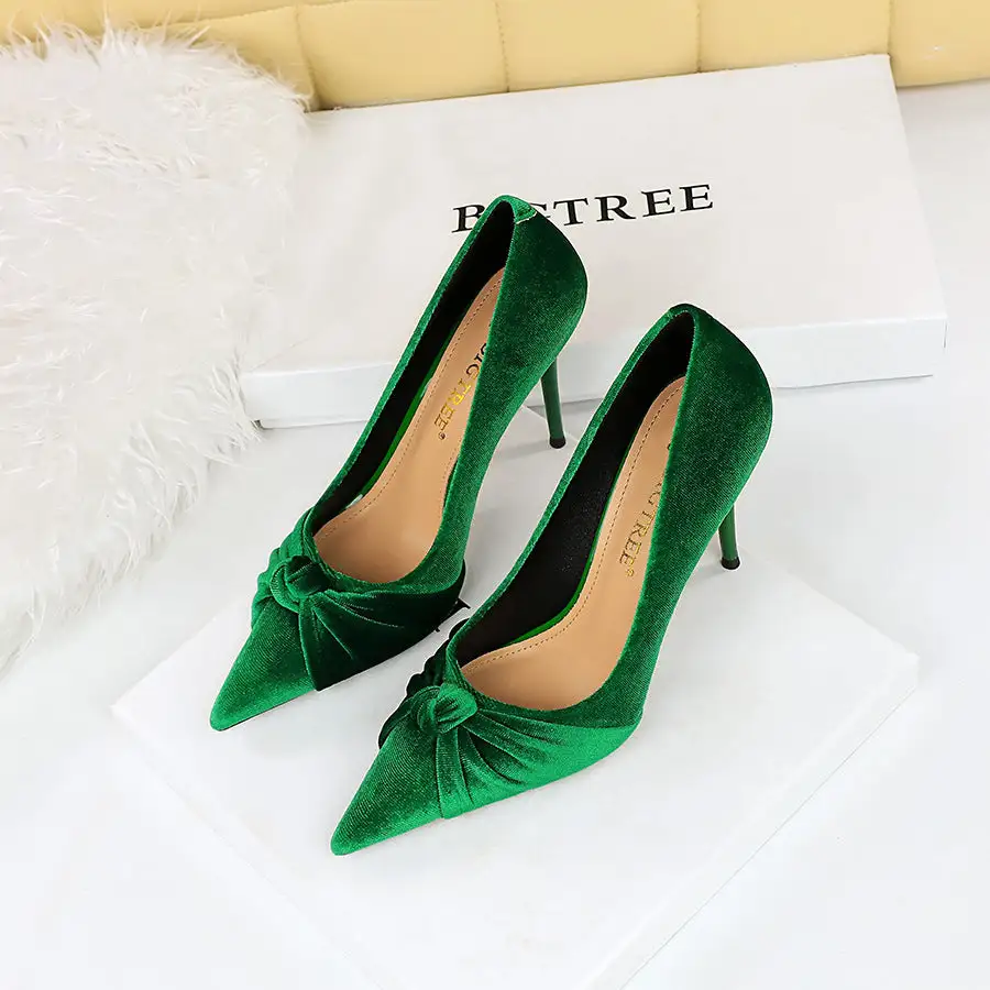 Bow Detail Stiletto Heels