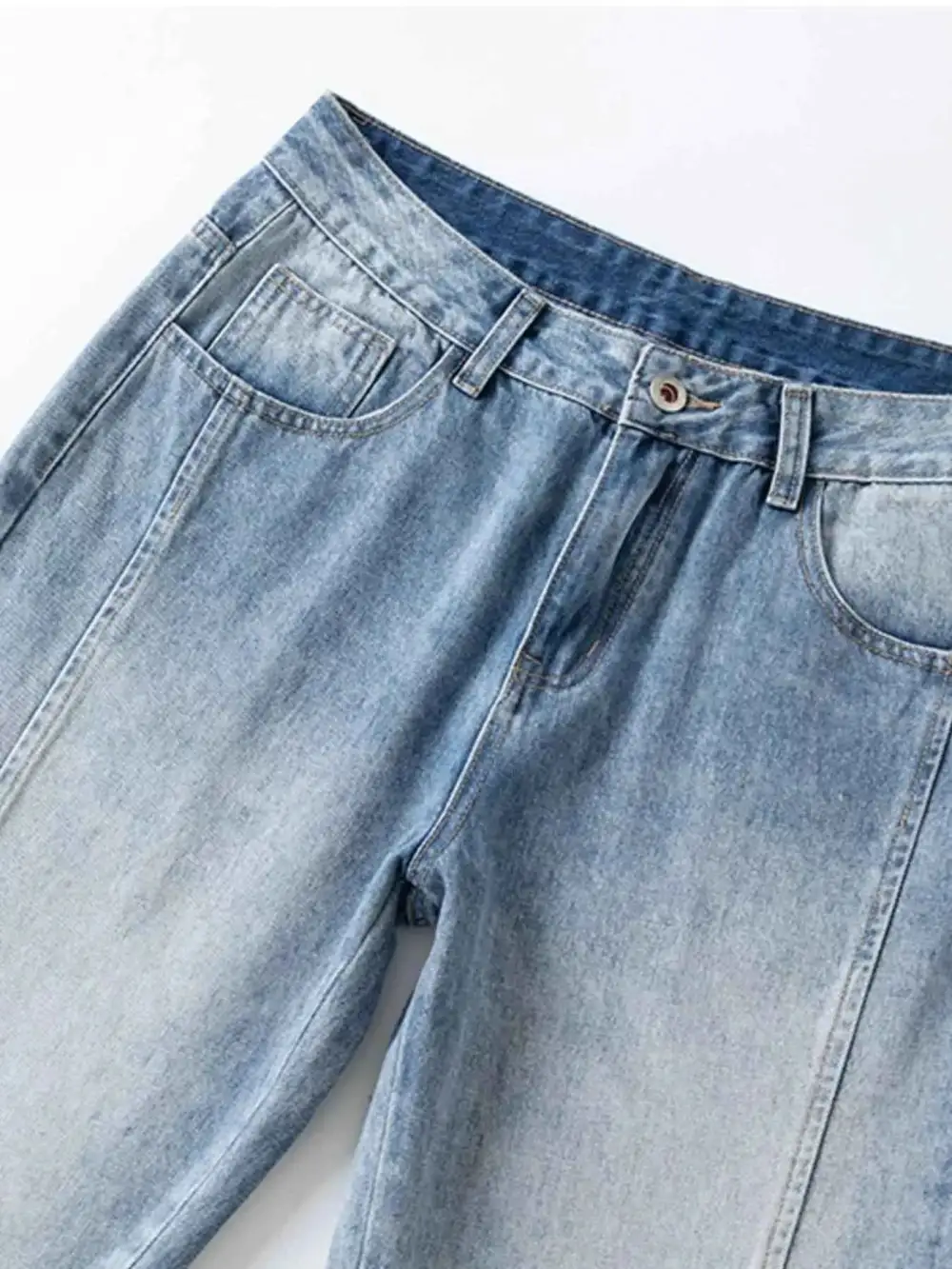 Relaxed Washed Wide Leg Jeans