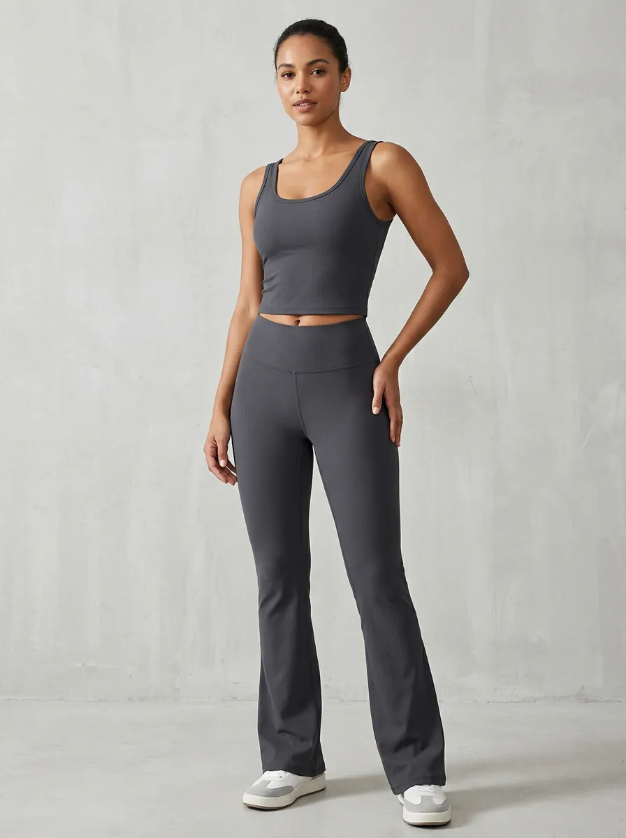 Active Clean-Line Women's Tank Top Flare Pants Active Set