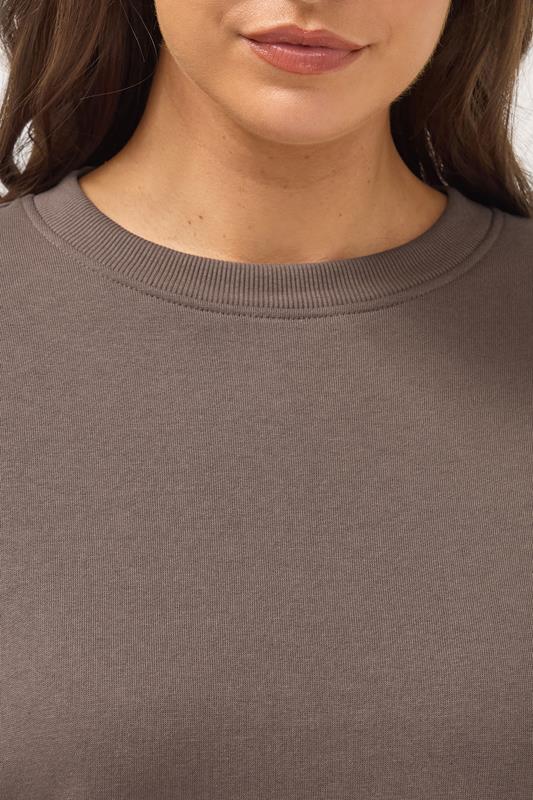 Light Brown Sweatshirt detail 4