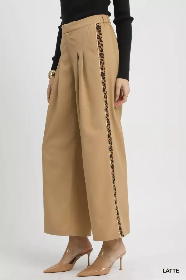 Wide Leg Pleated Pocketed Pants