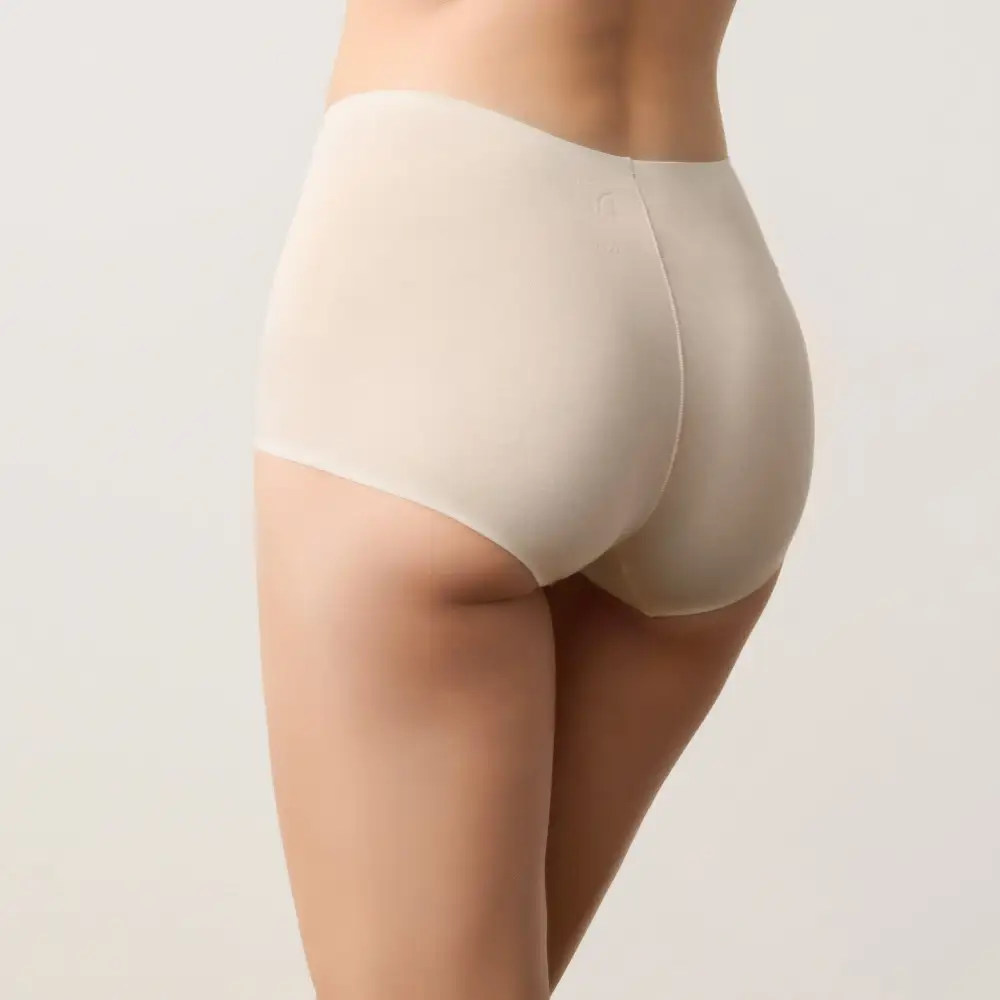 Seamless Bonded Modal Boyshort