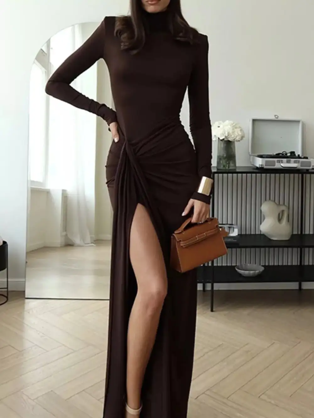 Finish Slit Long Sleeve Maxi Dress