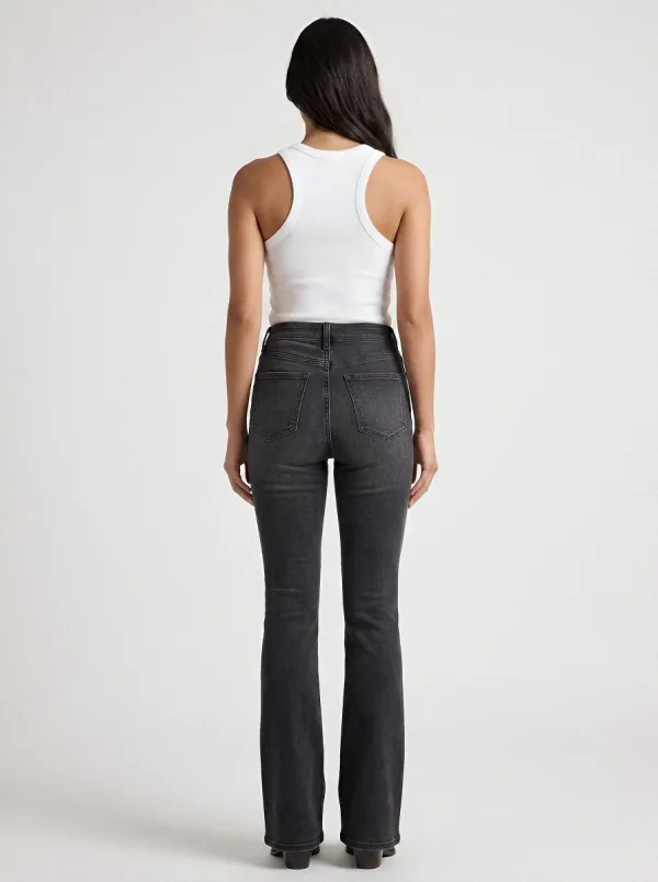 Casual Essential Women's High-Waist Stretch Flare Jeans