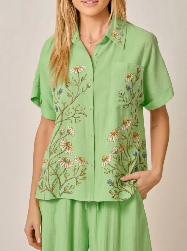 Women's Floral Nature-Inspired Daisy Embroidered Printed Shirt