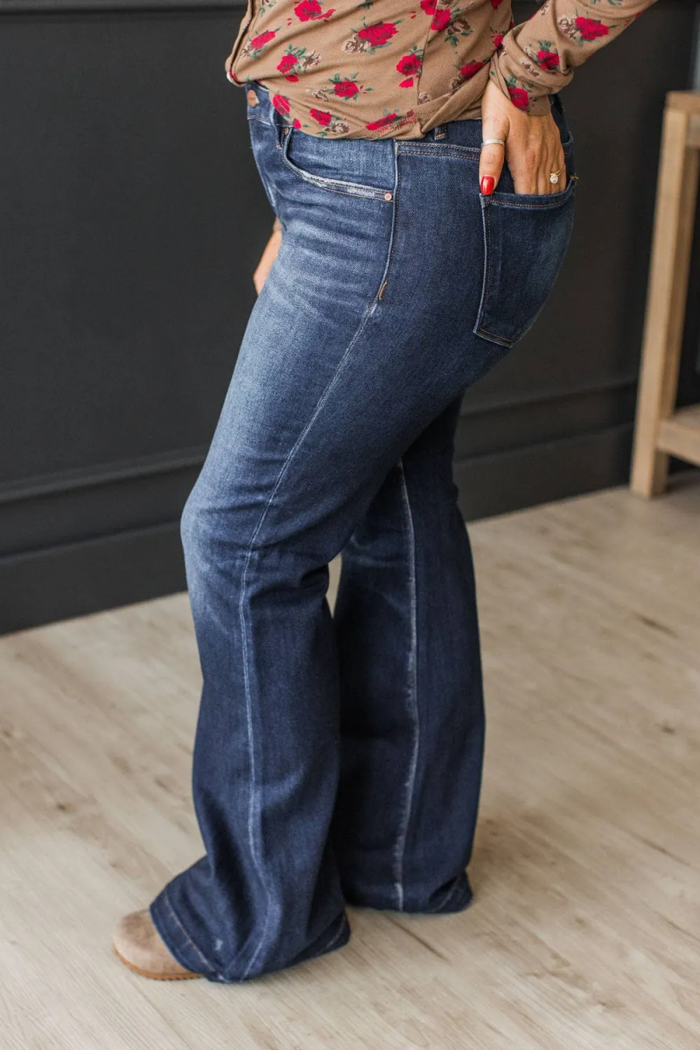 Low-Rise Flare Clean Finish Jeans