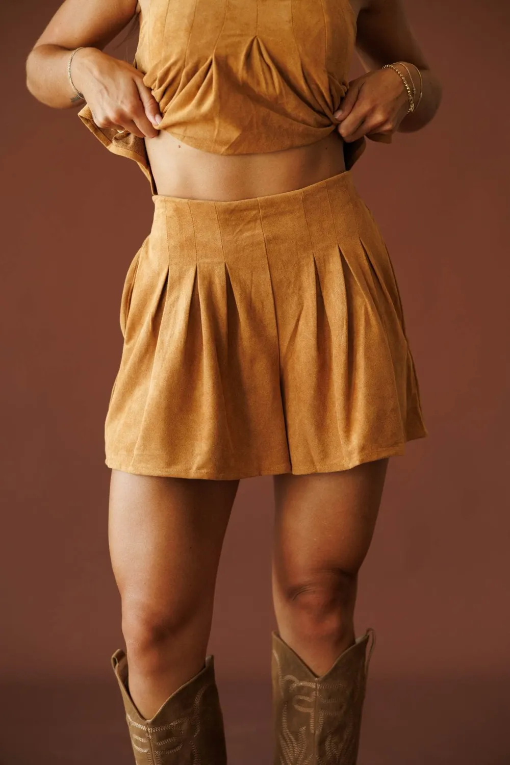Suede Cotton Pleated Casual Shorts