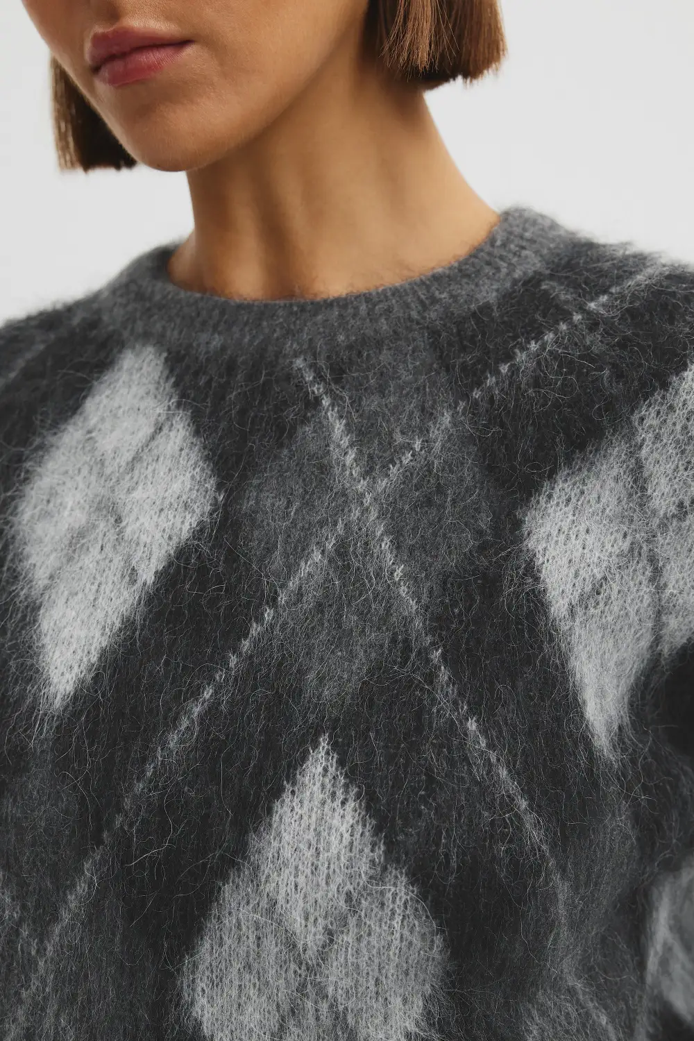 Women's Classic Crew Neck Sweater