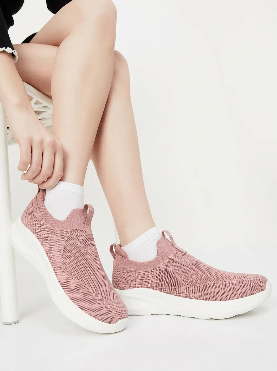 Women's Mesh Slip-On Mesh Athletic Sneakers