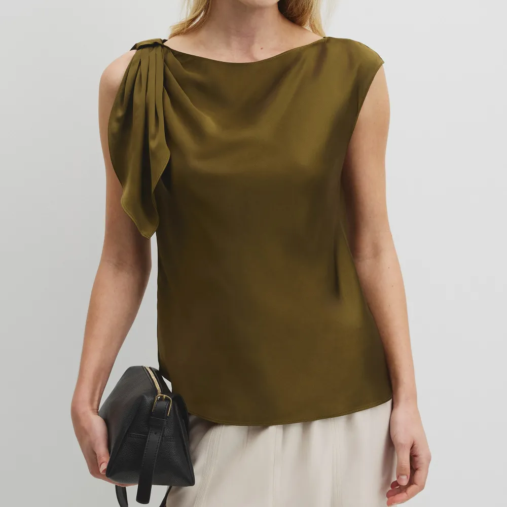 Women's Statement Classic Shirt
