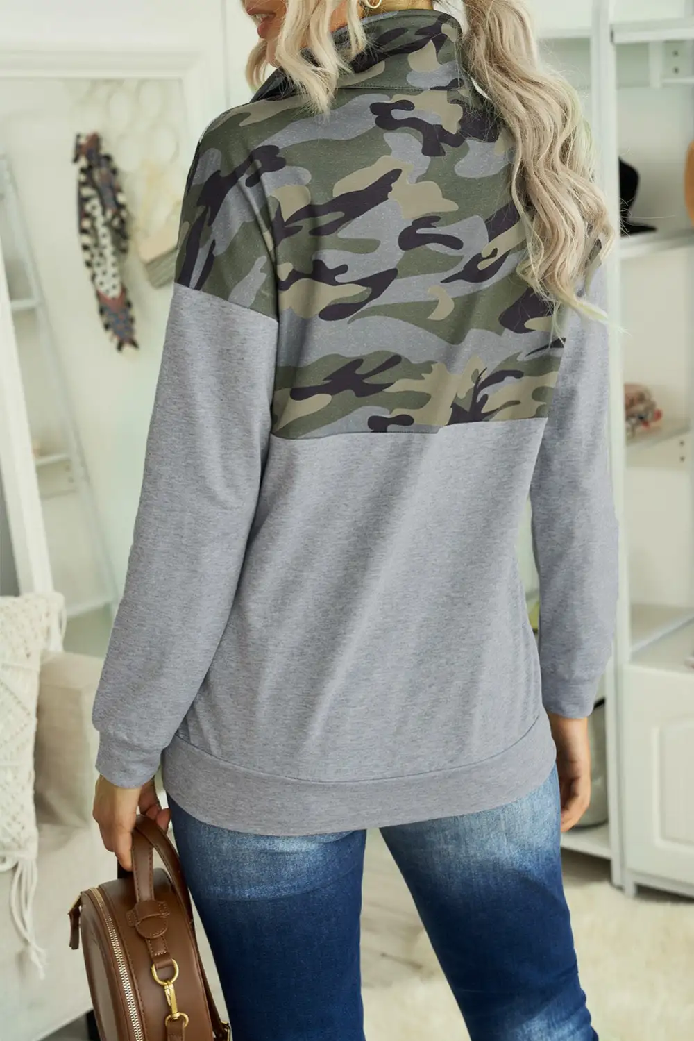Floral Splice Kangaroo Pocket Zip Collar Sweatshirt