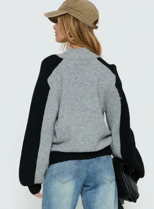 Women’s Knit Oversized Sweater Jacket