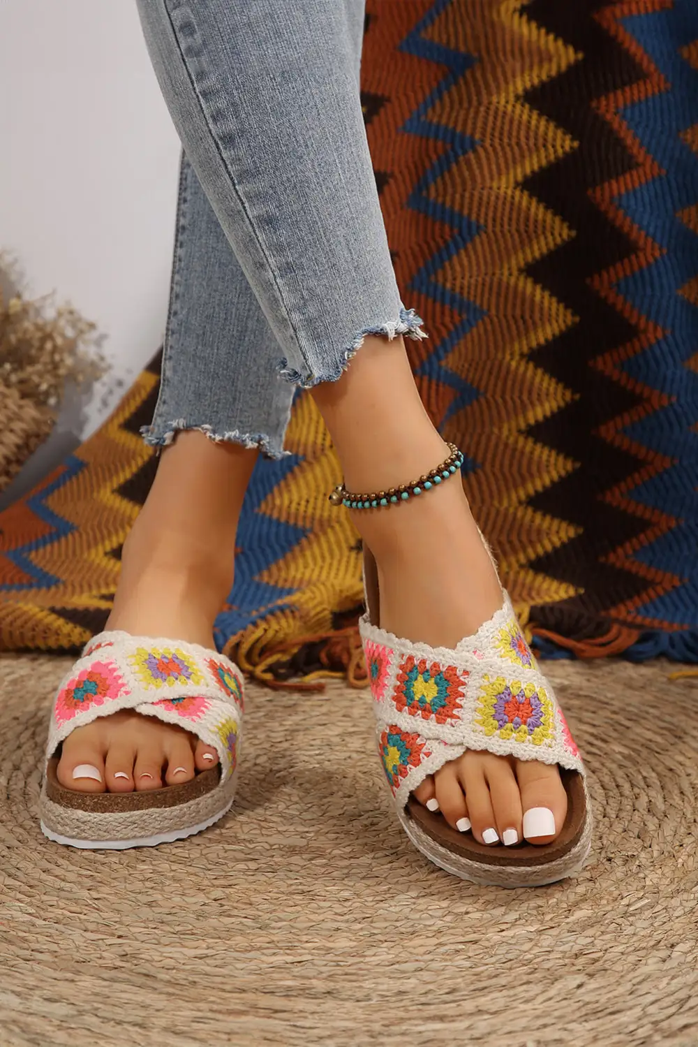 Geometric Woven Crisscross Strap Platform Slide Slippers