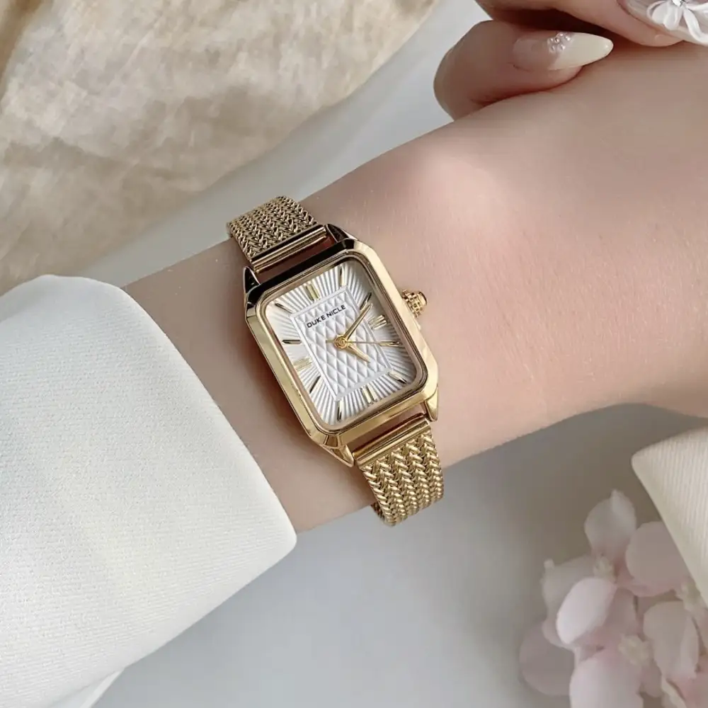 Arista Wristwatch
