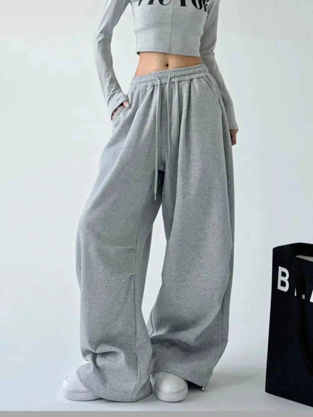 Wide Leg Modern Trousers