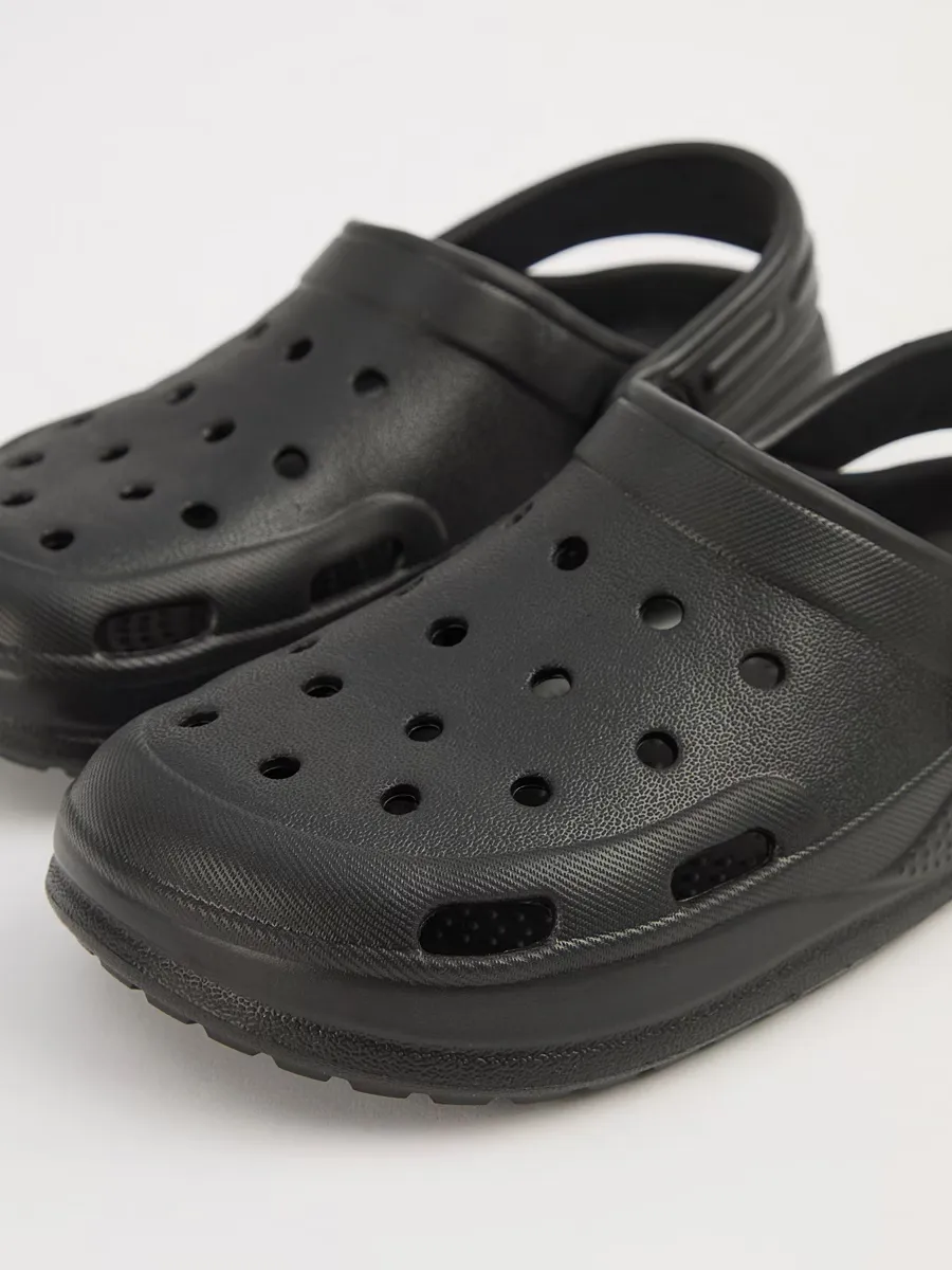 Black Clogs Style Shoes