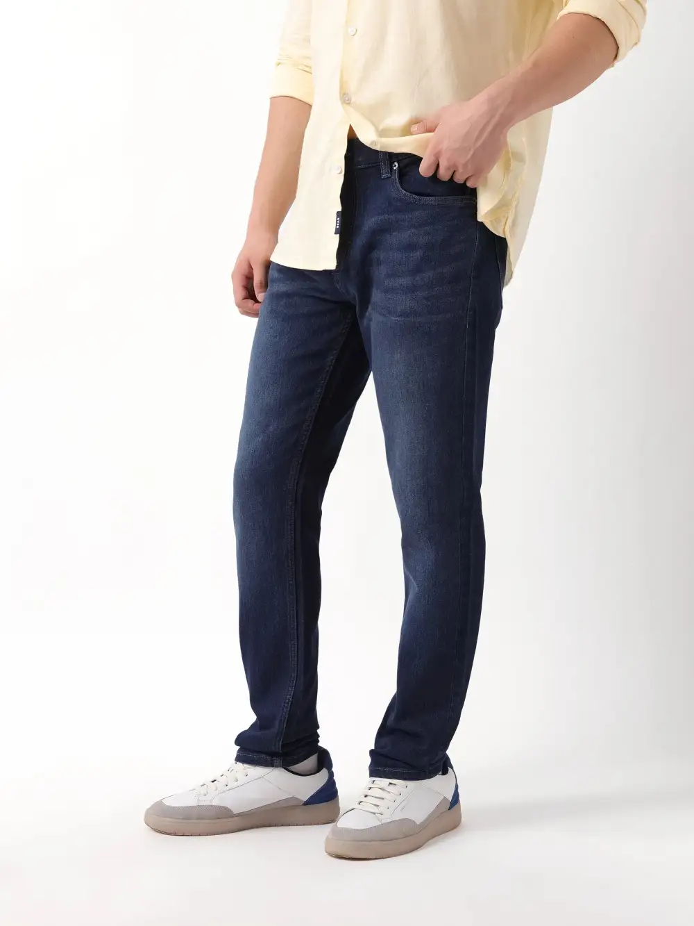 Streamlined Stretch Pocket Cotton Jeans