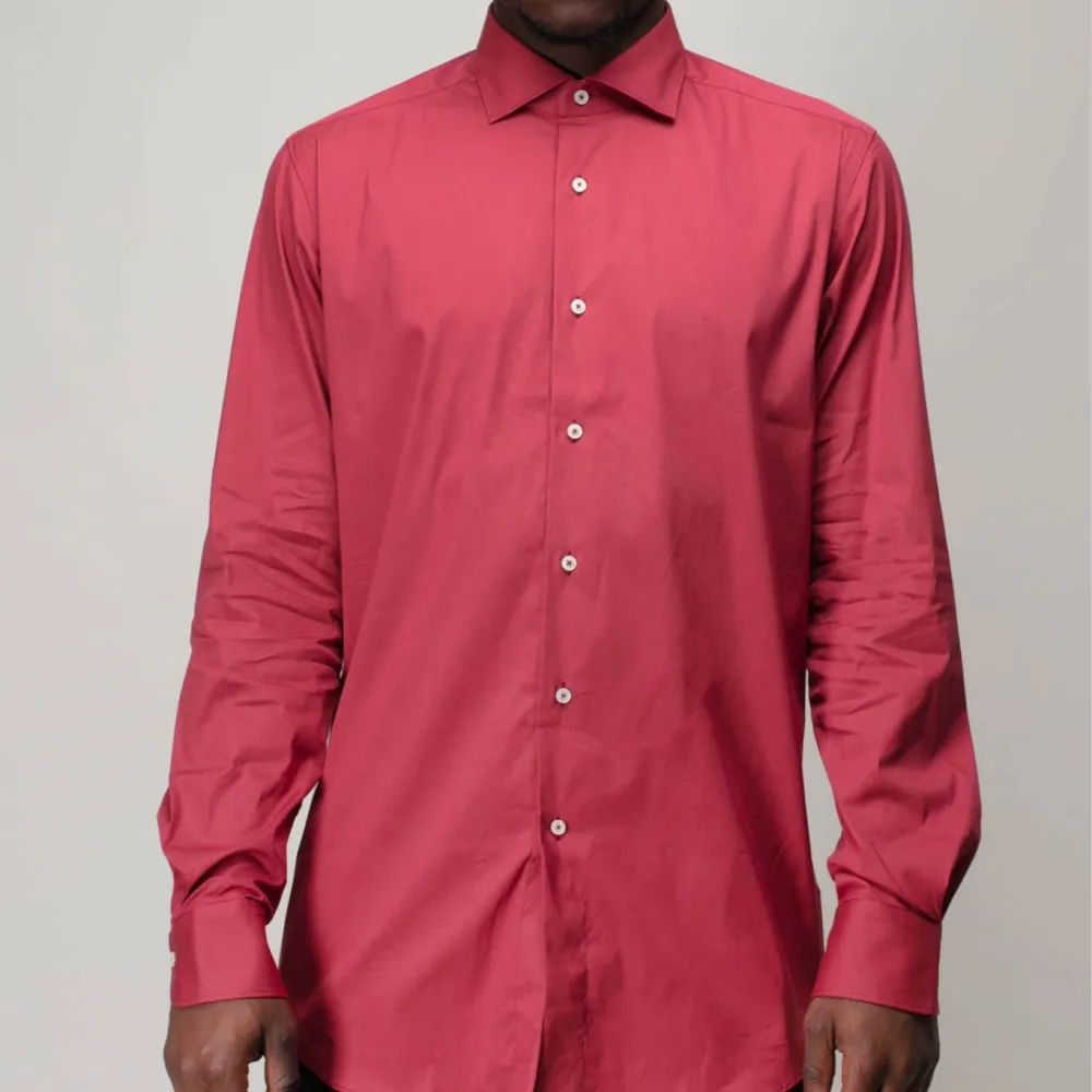Comfort Fit Long Sleeve Button Shirt