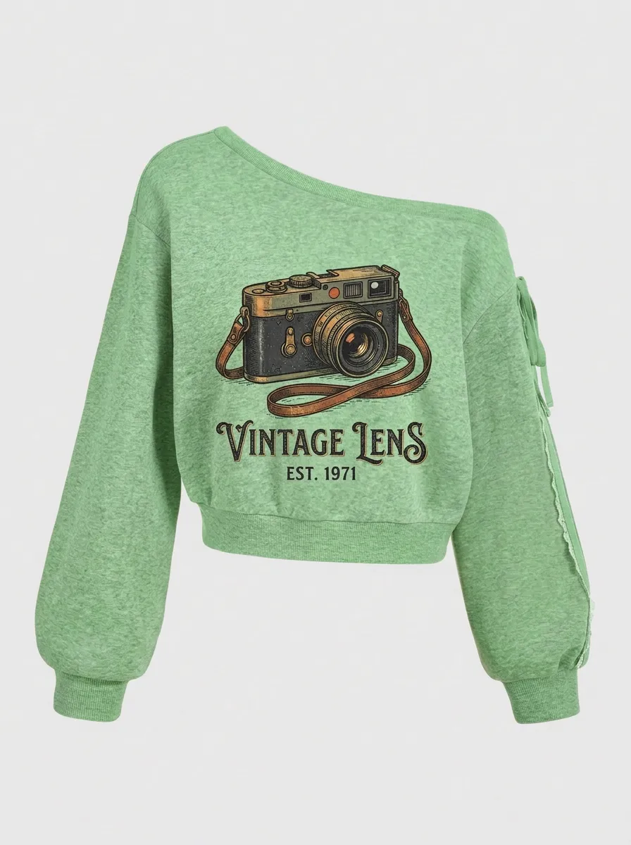 Women's Photography-Inspired Vintage Lens Camera Printed Sweatshirt