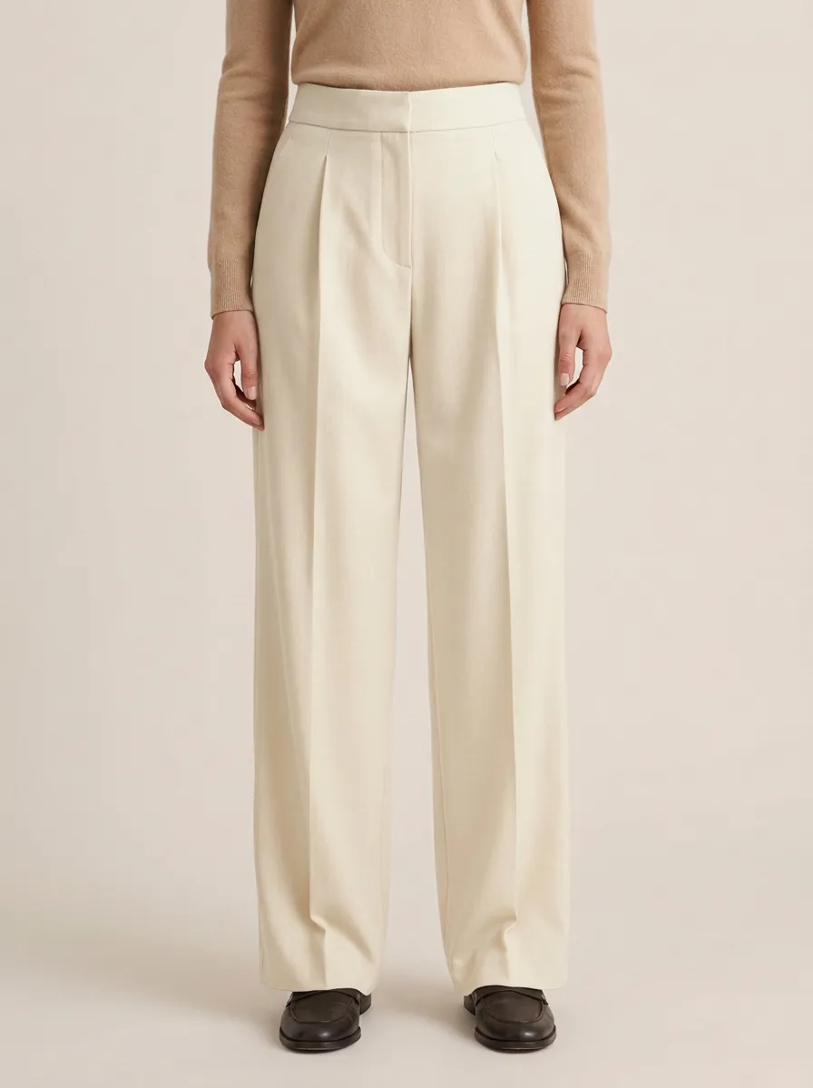 Refined Finish Pleated Wide-Leg Trousers
