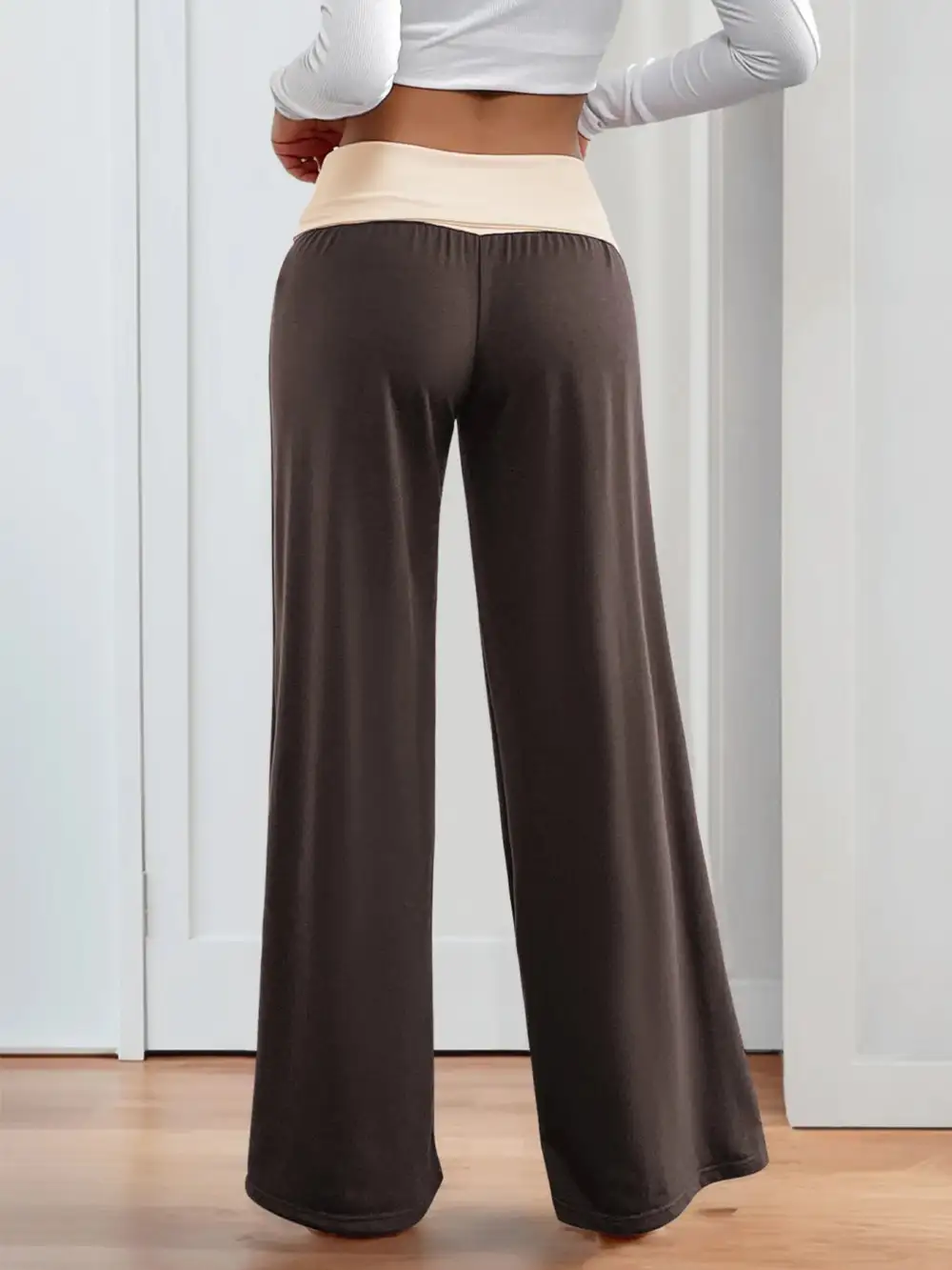 Contrast Waistband Wide Leg Pants