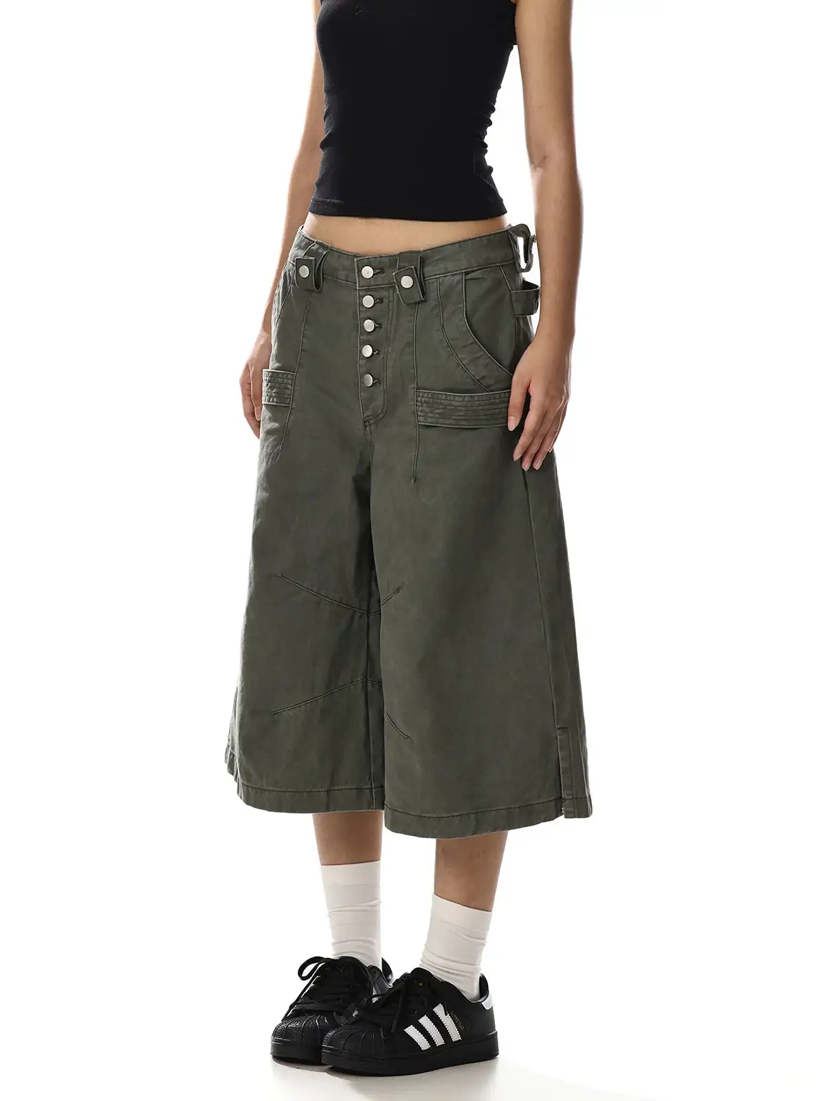 Wide-Leg Button-Detail Jorts