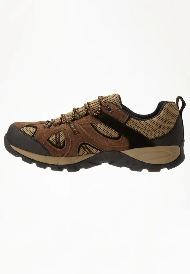 Trail Sneakers