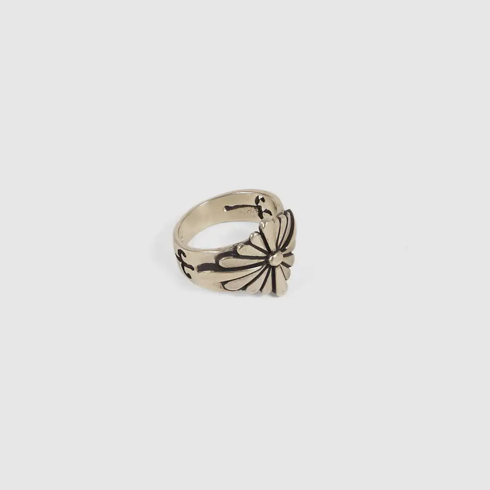 Geometric Floral Band Ring