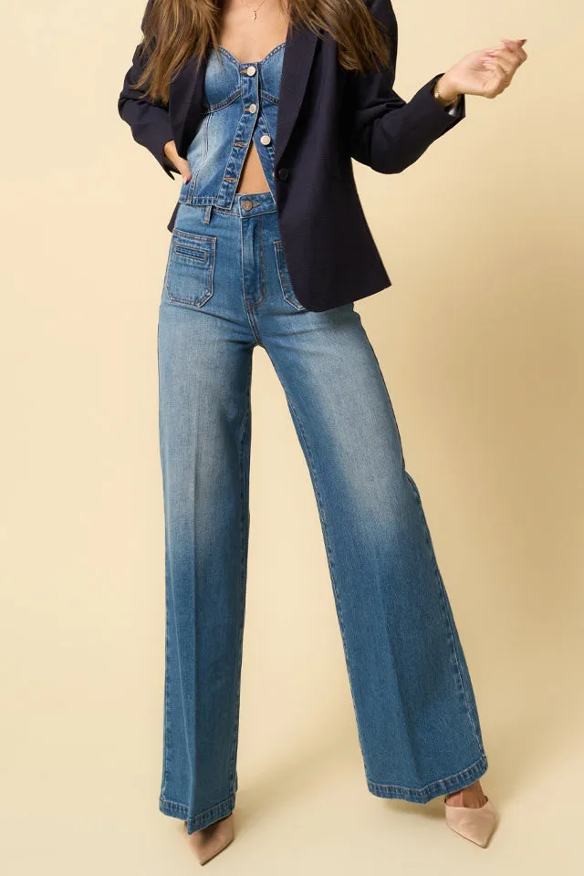 Women's High Rise Patch Pocket Wide Leg Comfort Stretch Denim Jeans