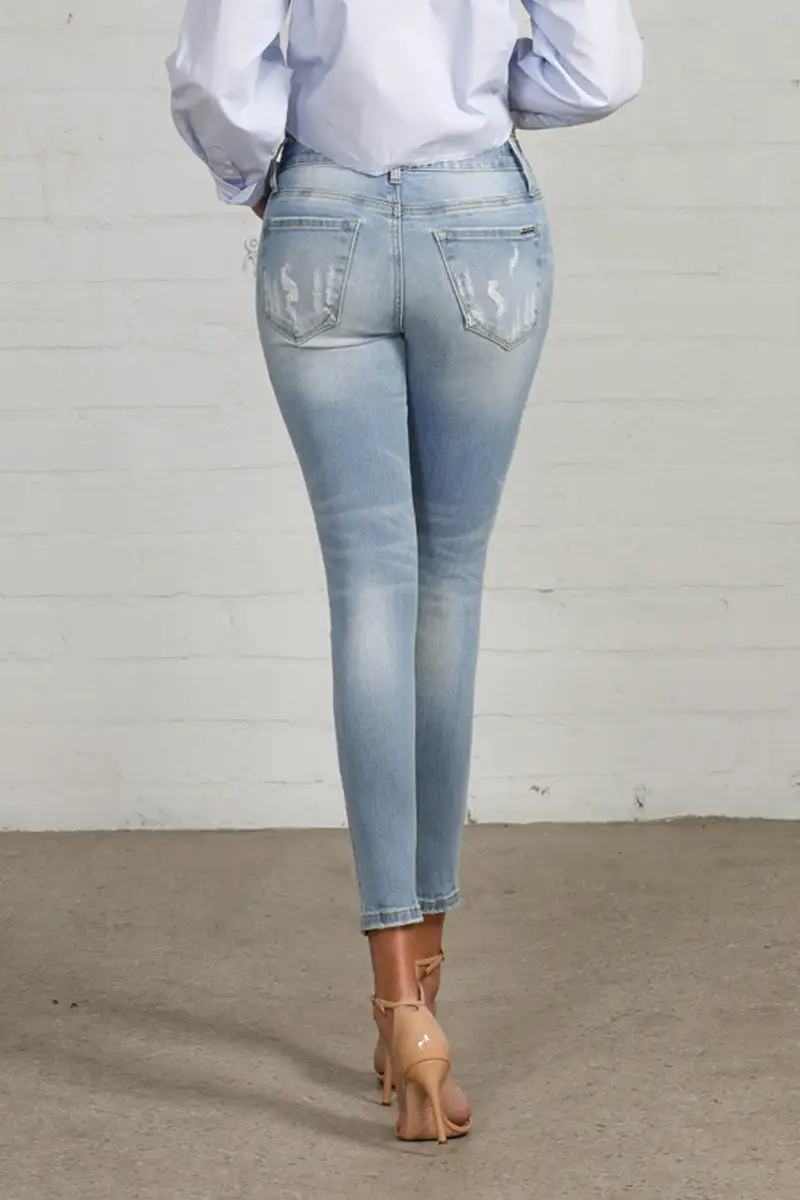 Mid Rise Knee Ripped Ankle Skinny Jeans