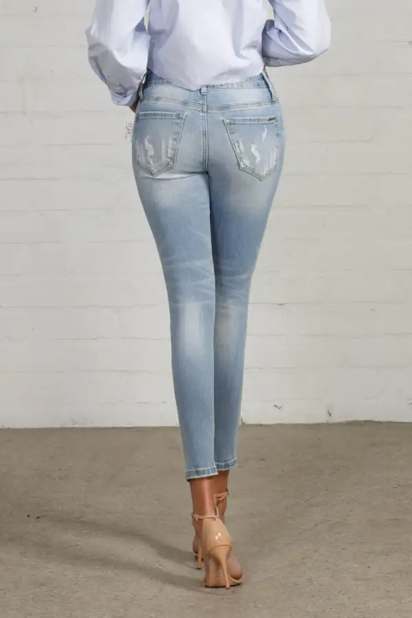 Mid Rise Knee Ripped Ankle Skinny Jeans