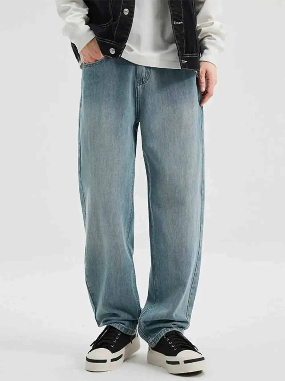Simple Wide Leg Jeans
