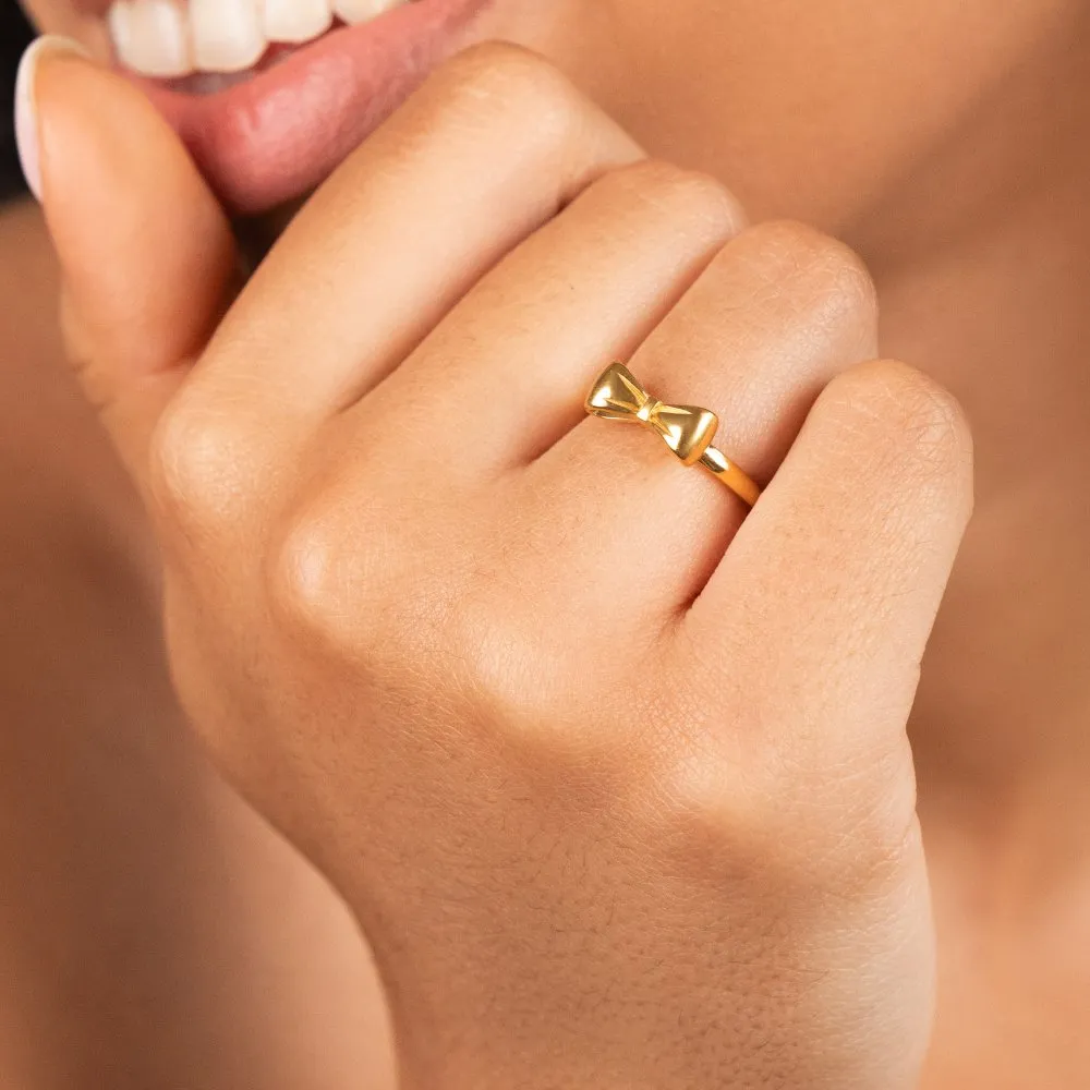Classic Silhouette Ring