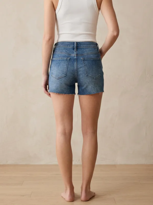 Women's Modern High-Rise Raw Hem Loose Denim Shorts