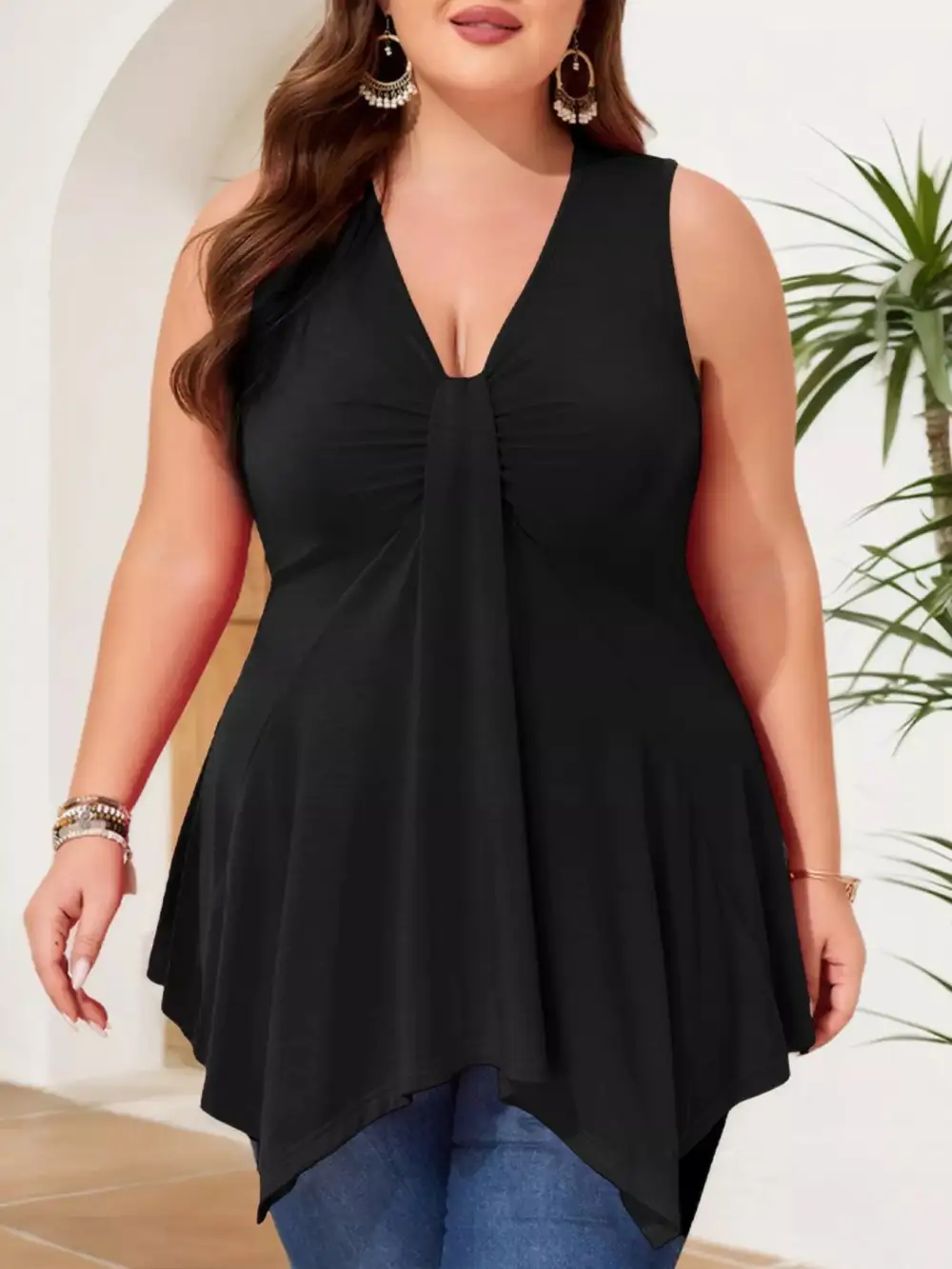 Plus Size V Neck Ruched Flowy Tank