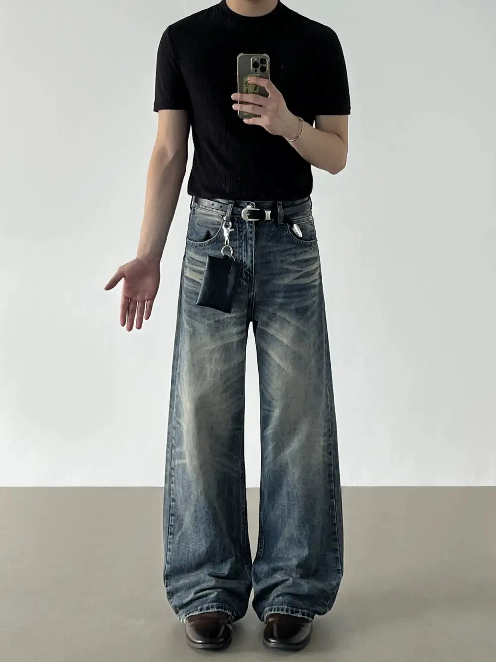 Distressed Wide-Leg Washed Jeans