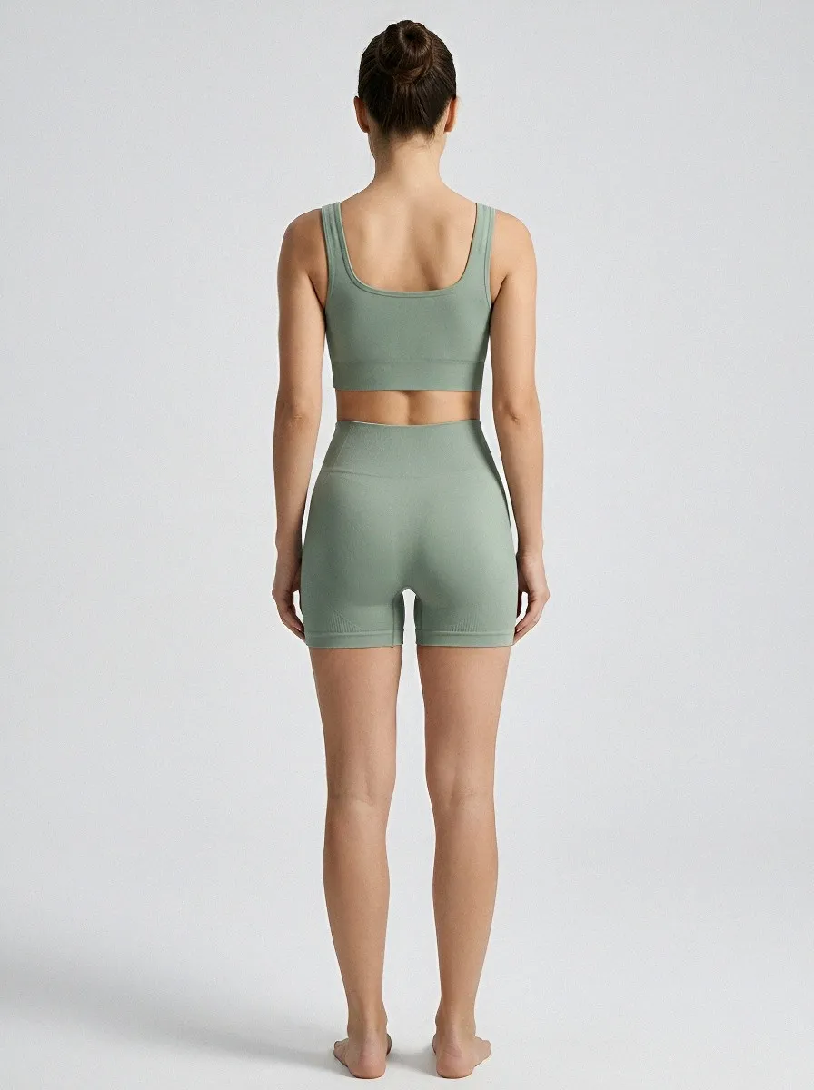 Athletic Ribbed Texture Seamless Design Street Style Women's Tank Top And Sports Shorts Set