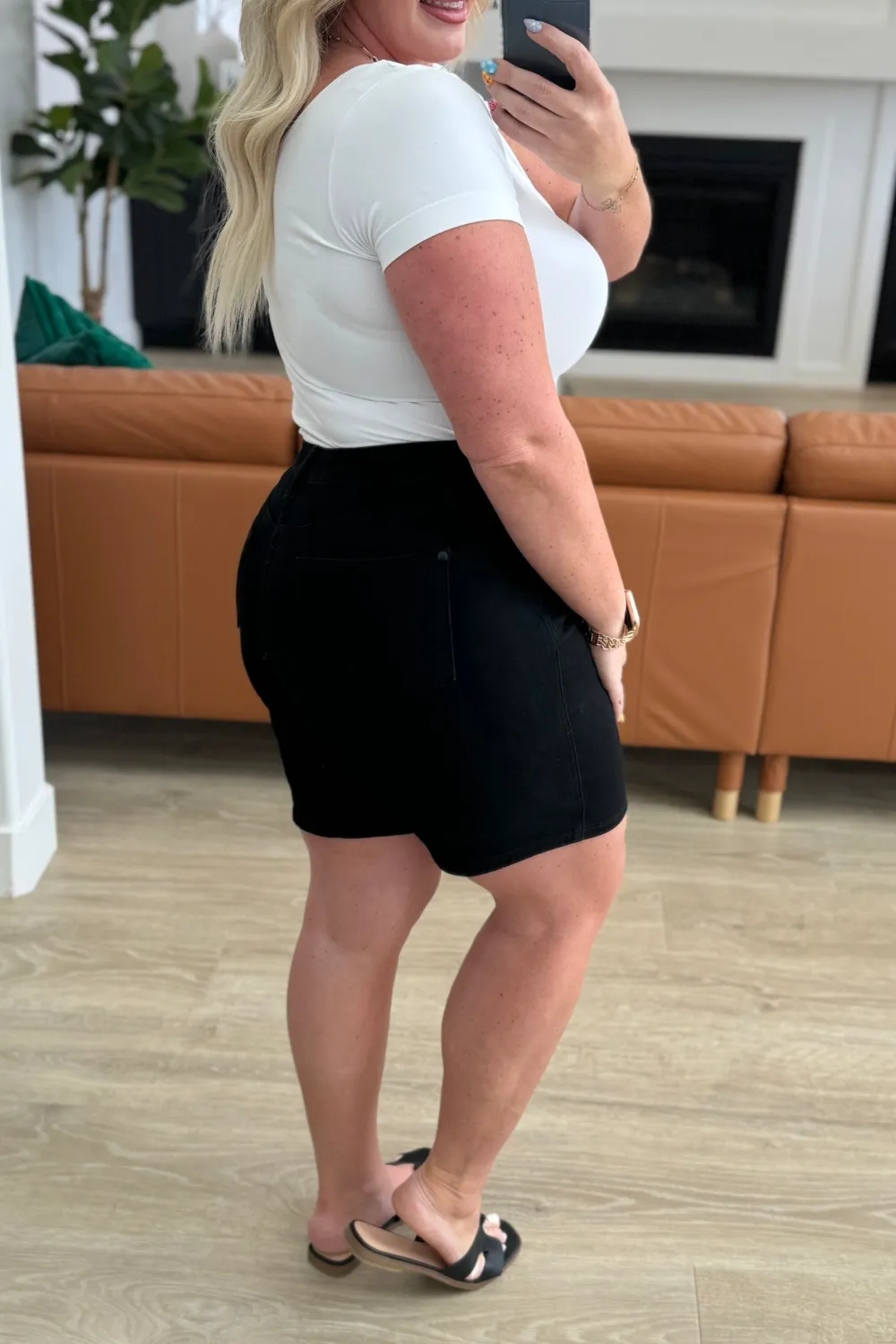 High Rise Control Top Cuffed Shorts