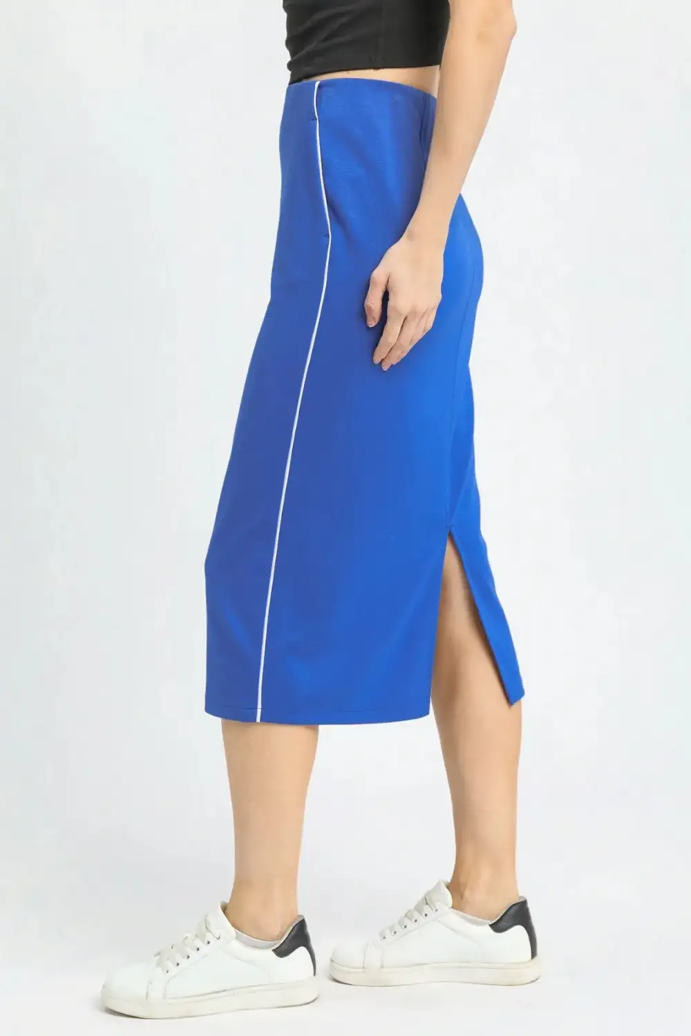 Lightweight Pocket Detail Skirt