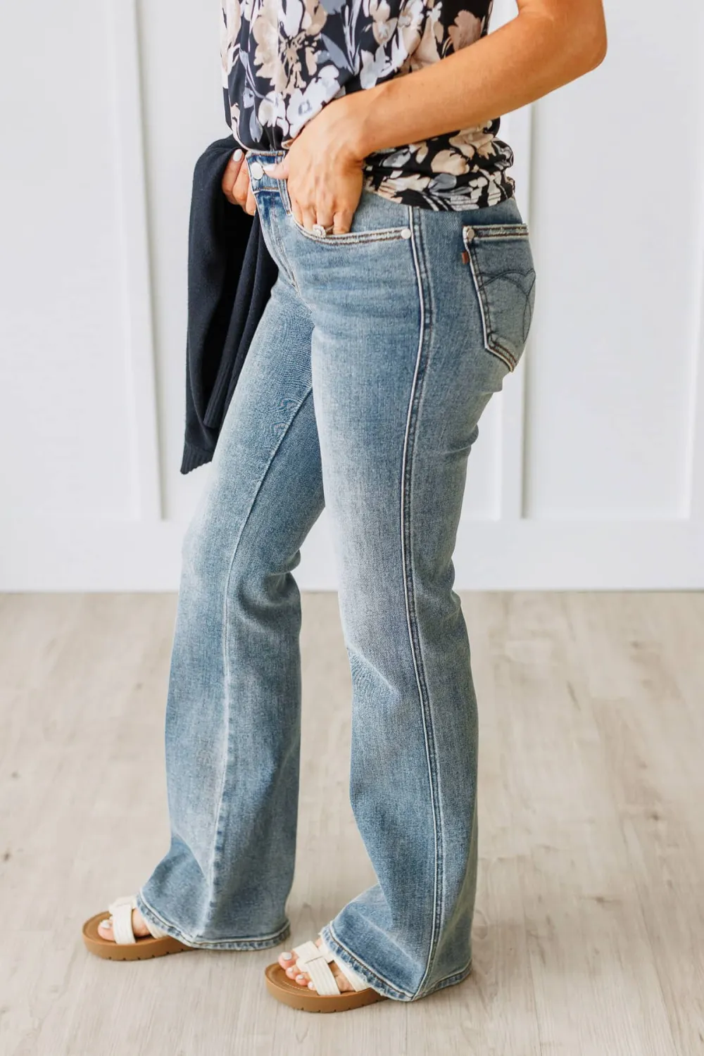 Low-Rise Bootcut Clean Finish Jeans