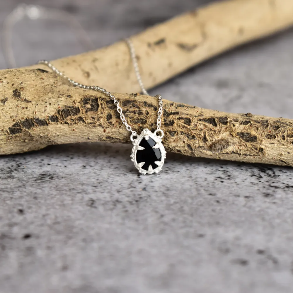 Organic Onyx Necklace