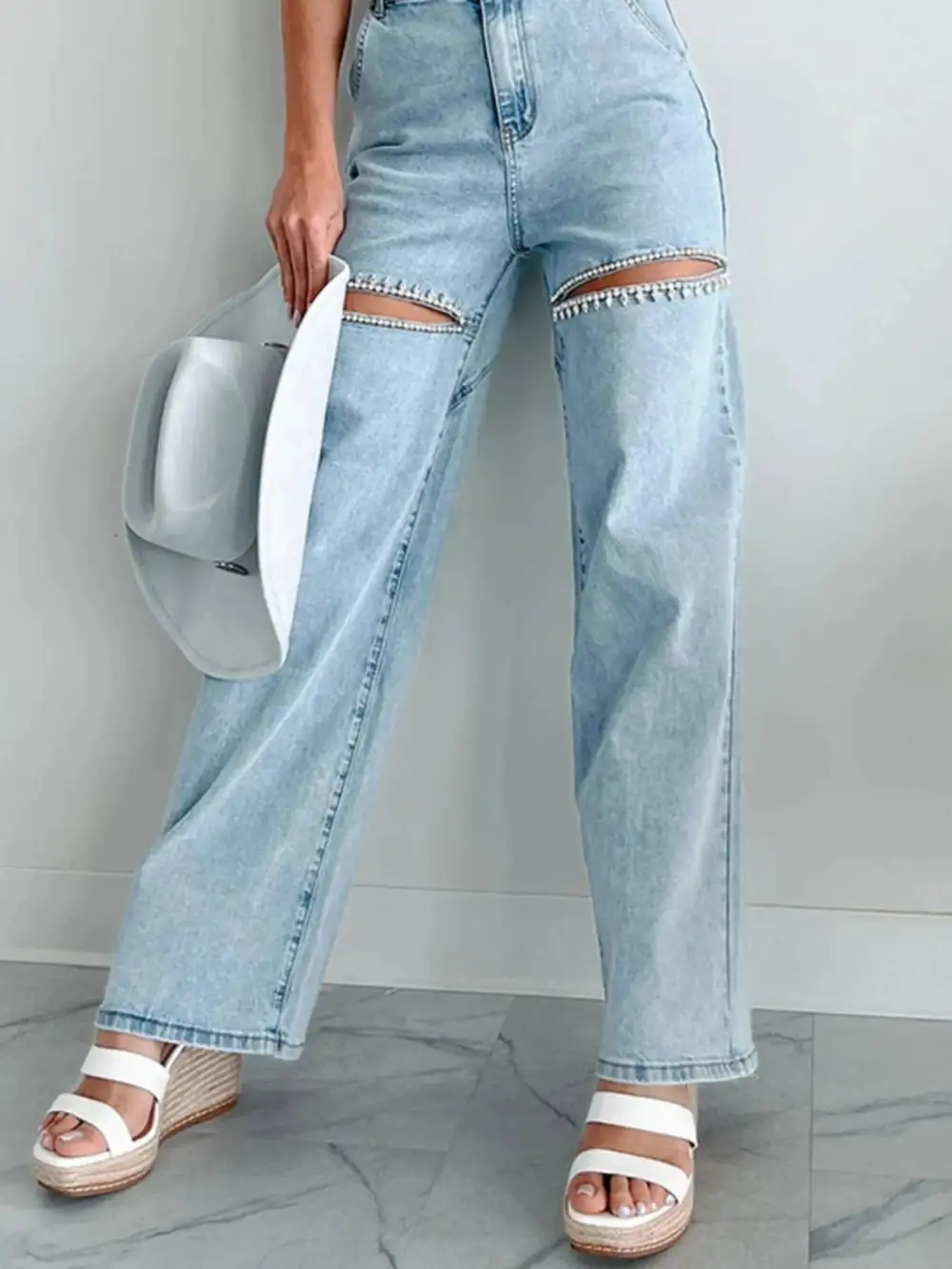 Sharp Wide Leg Ripped Denim Jeans
